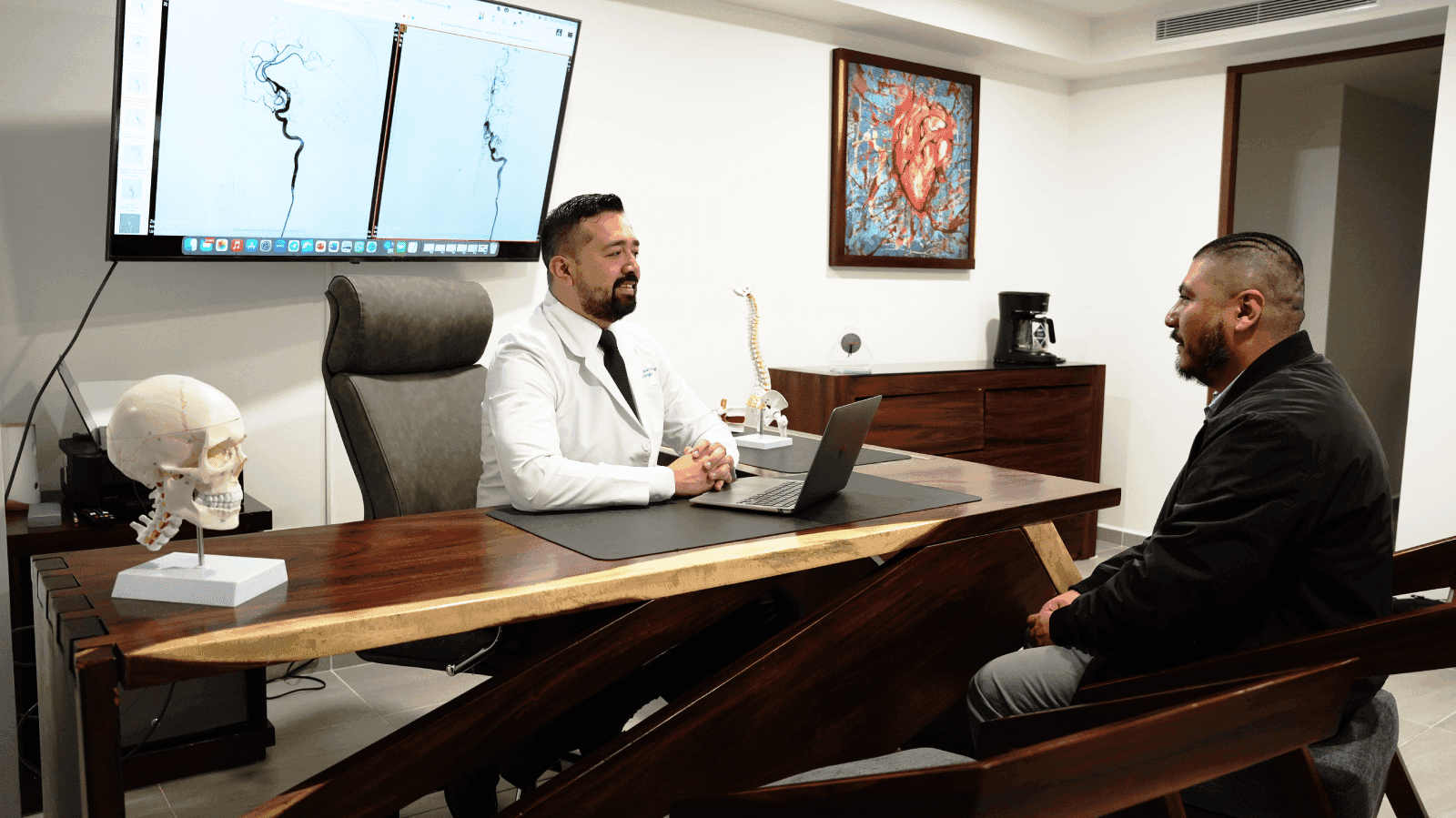 Neurosurgery consultation at Hospital MAC La Viga